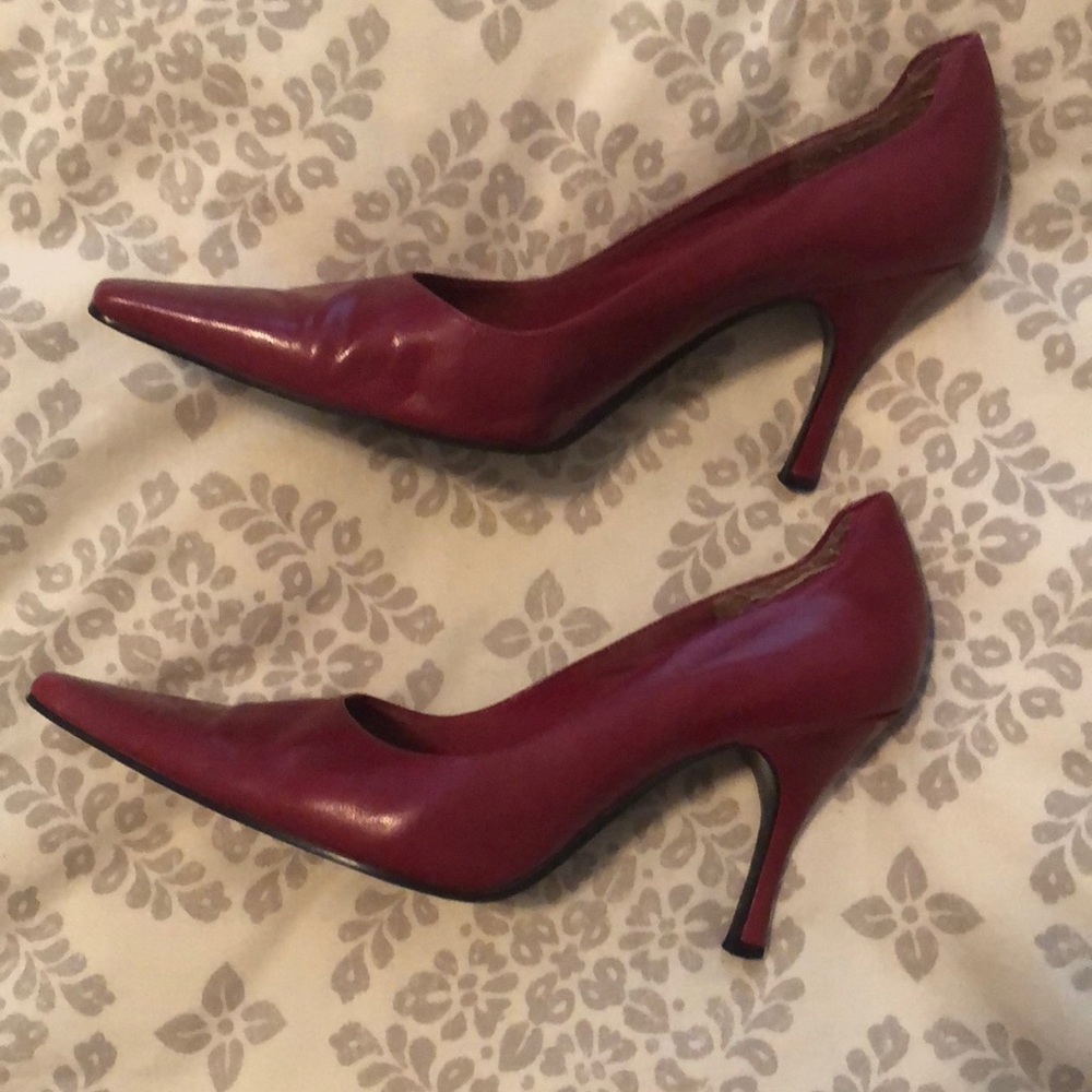 Nine West red heels, sz 8  worn 2x